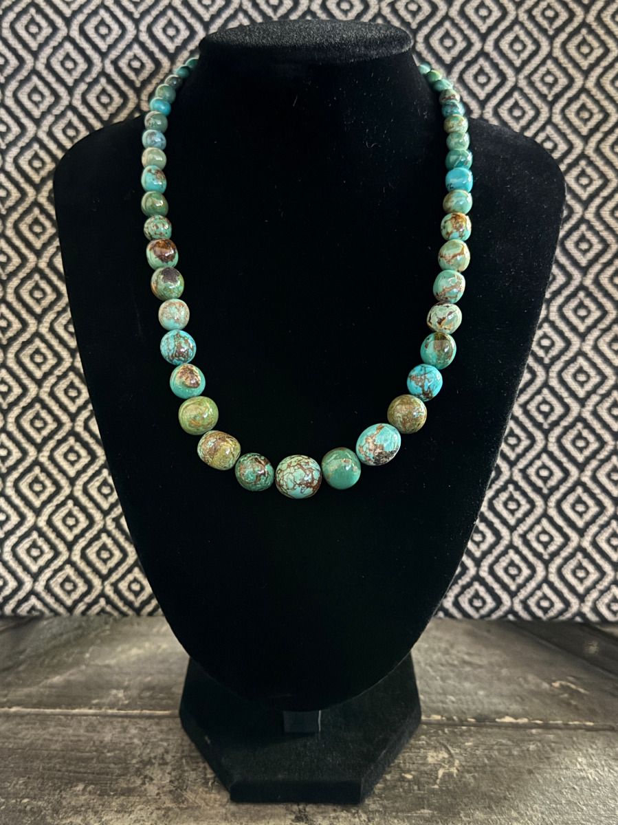 Graduated New Redskin Turquoise Necklace