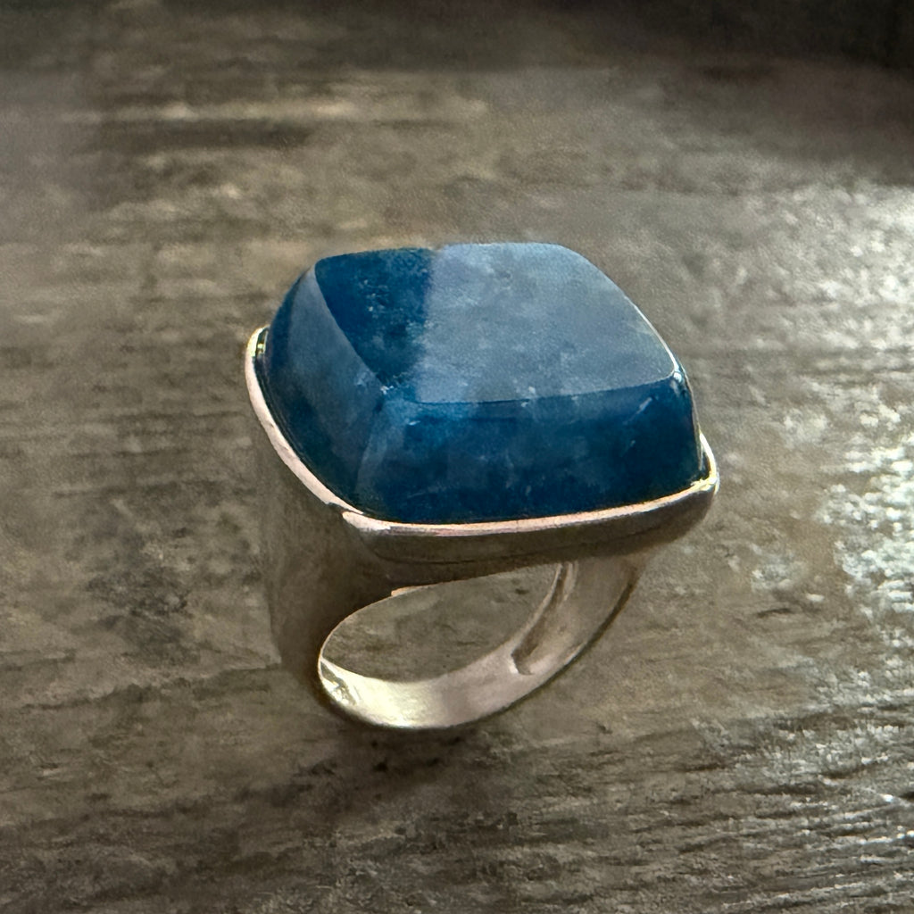 Apatite Ring - Size 9