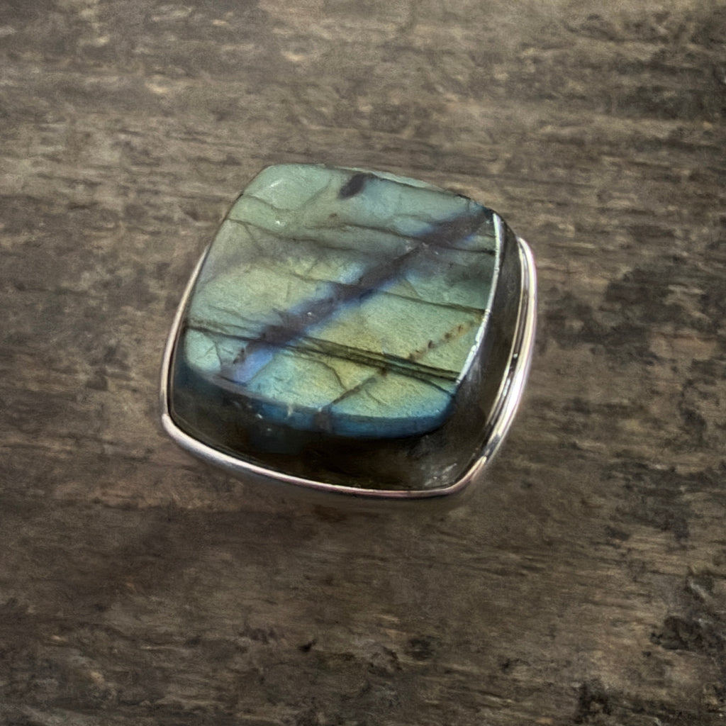 Labradorite Ring - Size 6